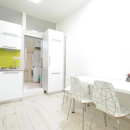 Jizdarenska Apartamento *